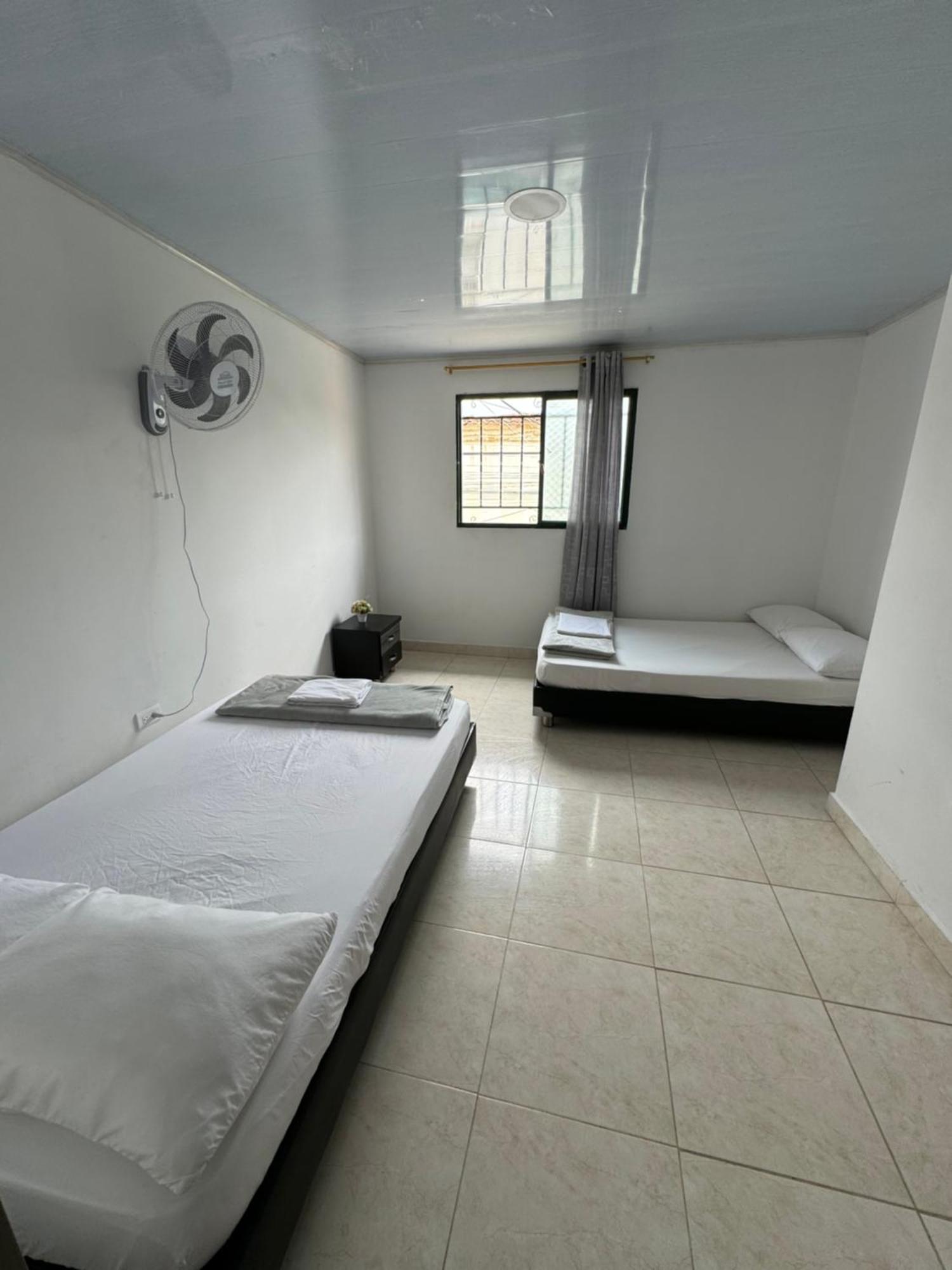 Los Nonos Hostel Guadalupe ภายนอก รูปภาพ