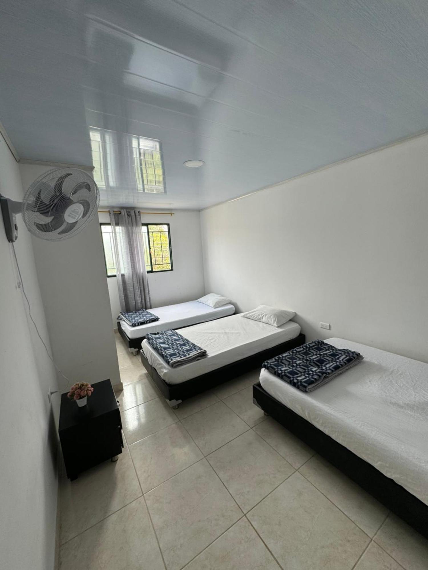 Los Nonos Hostel Guadalupe ภายนอก รูปภาพ
