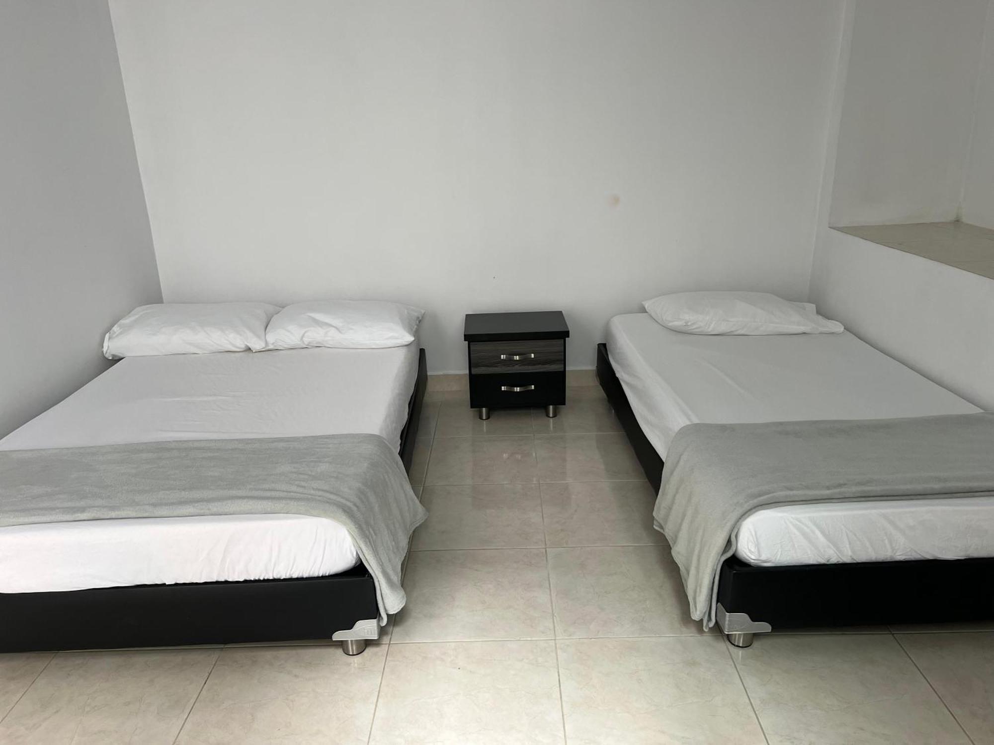 Los Nonos Hostel Guadalupe ห้อง รูปภาพ